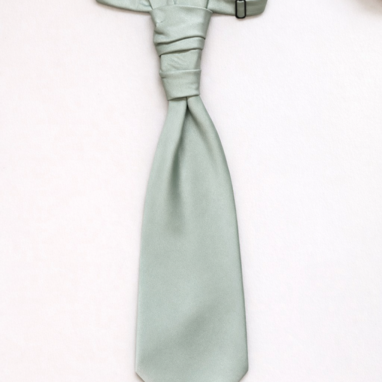 Lavallière Lavallière homme / adulte en satin, de couleur vert pale.