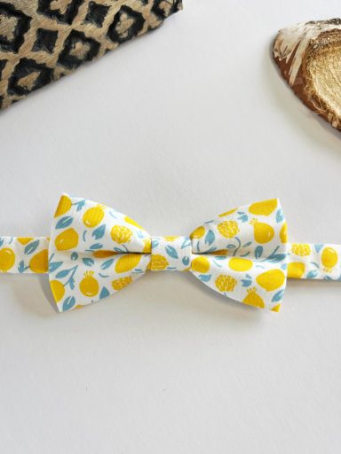 noeud-papillon-mariage-evenement-citrons-dolce vita-fait-main.jpg Nœud papillon pour homme / adulte en coton thème dolce vita / citrons, mariage dolce vita - Collection 2026