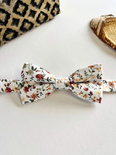 noeud-papillon-bohème-fleurs-terreuse-fait-main.jpg Nœud papillon pour homme / adulte en coton fleurs terreuses, mariage bohème ou champêtre - Collection 2026